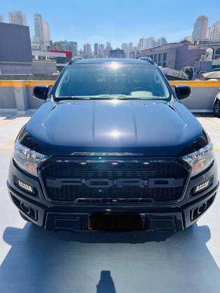 FORD RANGER 2.2 XLS 4X2 CD 16V DIESEL 4P AUTOMÁTICO FORD RANGER 2.2 XLS 4X2 CD 16V DIESEL 4P AUTOMÁTICO